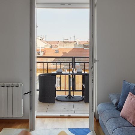 Bright Apartment In New Town By Prague Days Luaran gambar